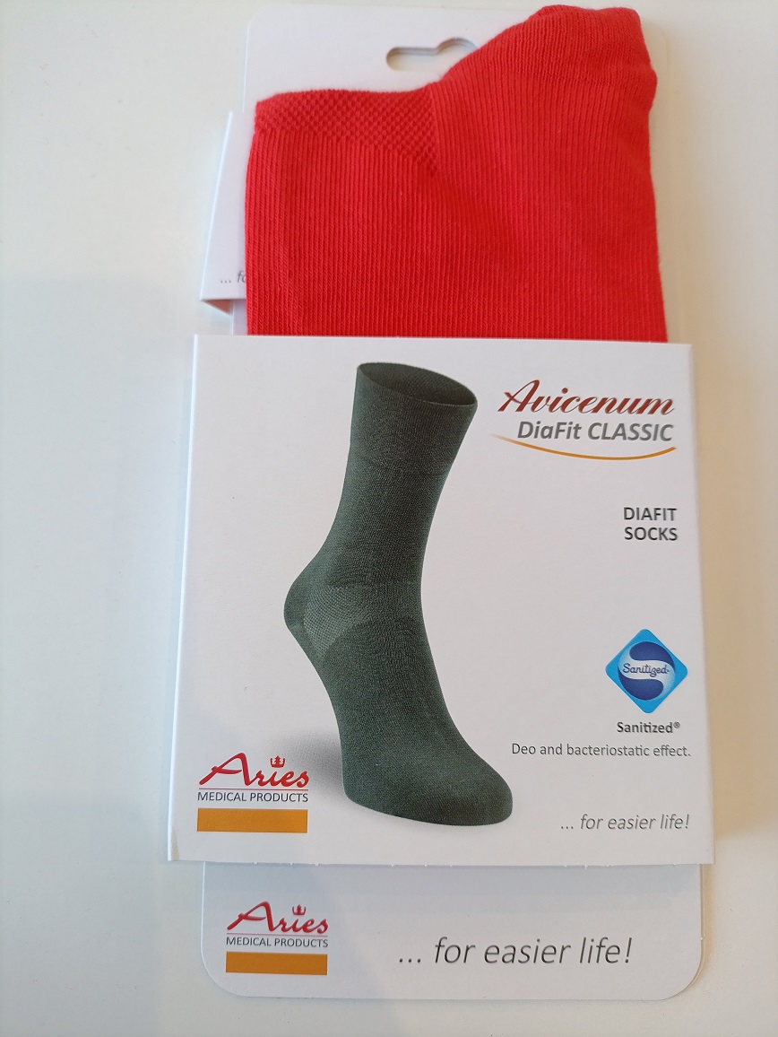 Calze diabetiche Avicenum DiaFit CLASSIC taglia 41-44 paio 3030 rosso