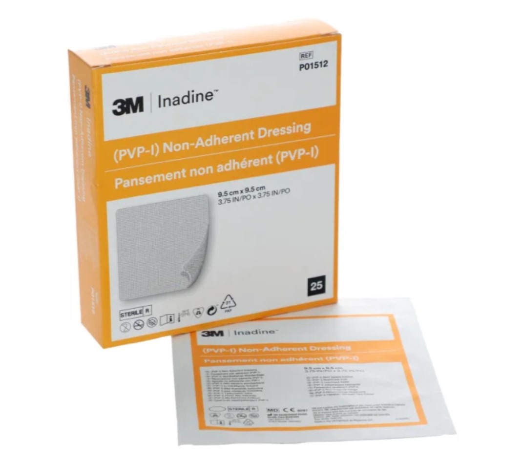 INADINE 9,5 cm* 9,5 cm medicazione antiaderente con povidone iodio 1 pz.